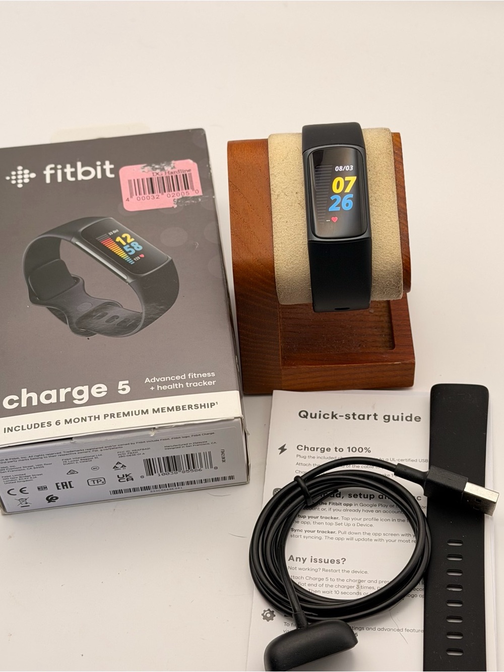 Fitbit Charge 5, Full Set, Tested, Manuals, Black, Charger Included